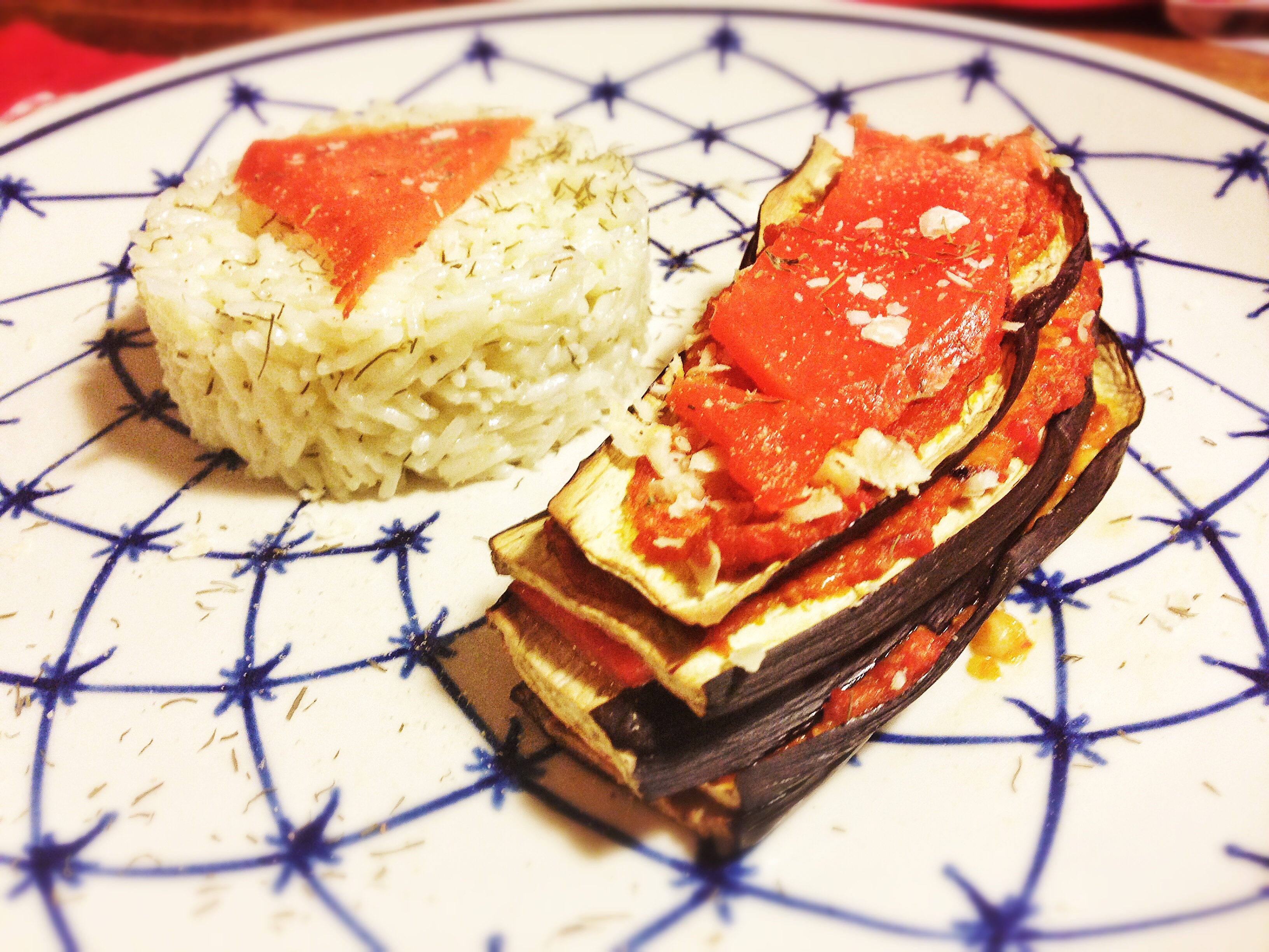 Leuchtturm – Aubergine Lachs Turm